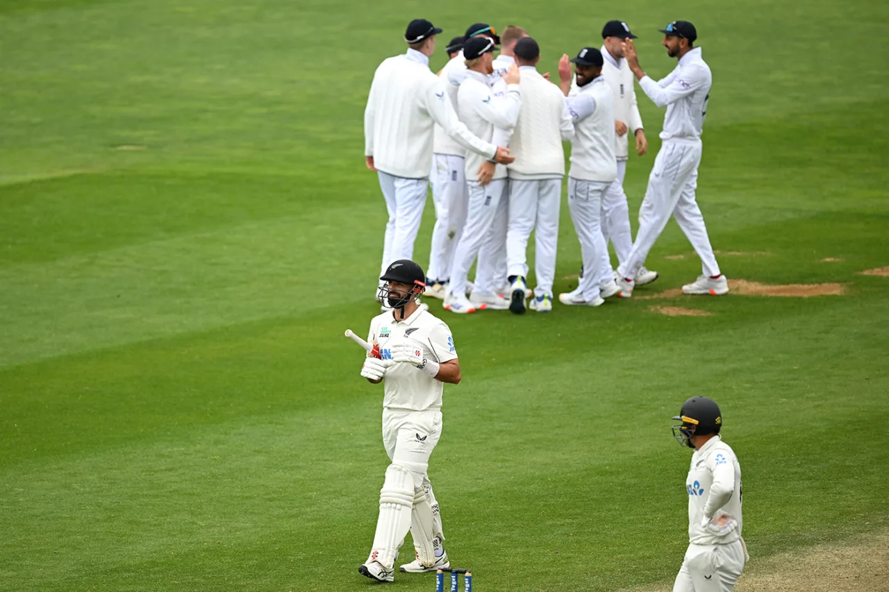 England edges closer to a historic Test series win in New Zealand, with Blundell's resistance and a daunting chase ahead.